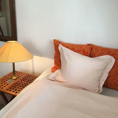 Korfuvej.rent.a.room Gæstehus 3*