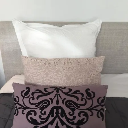 Korfuvej.rent.a.room 3* København