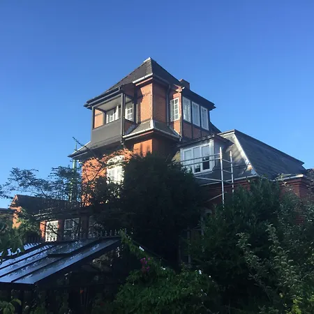 Gasthuis Korfuvej.rent.a.room 3*