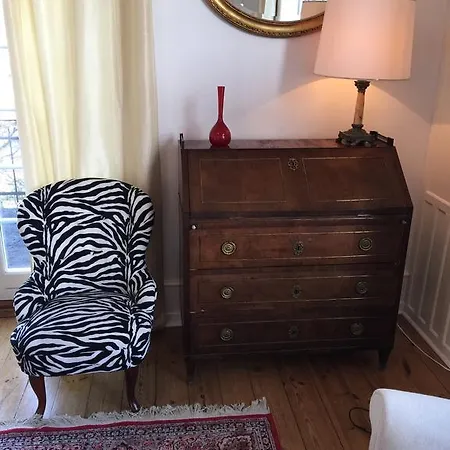 Korfuvej.rent.a.room 3*
